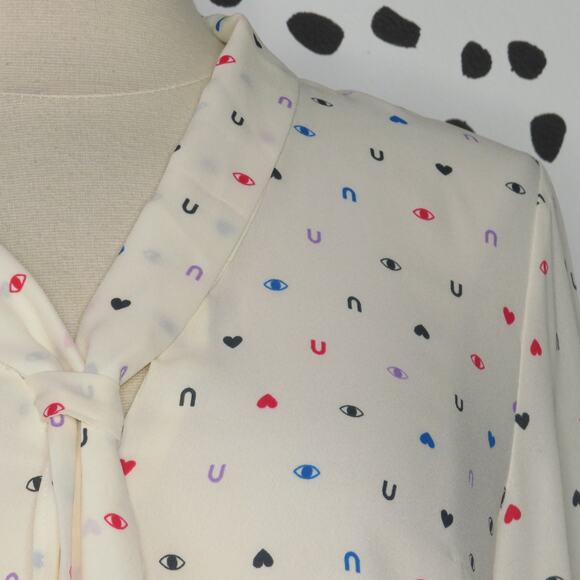 Modcloth Eye Love U Tie Neck Quirky Print 3/4 Sleeve Blouse - Picture 3 of 10